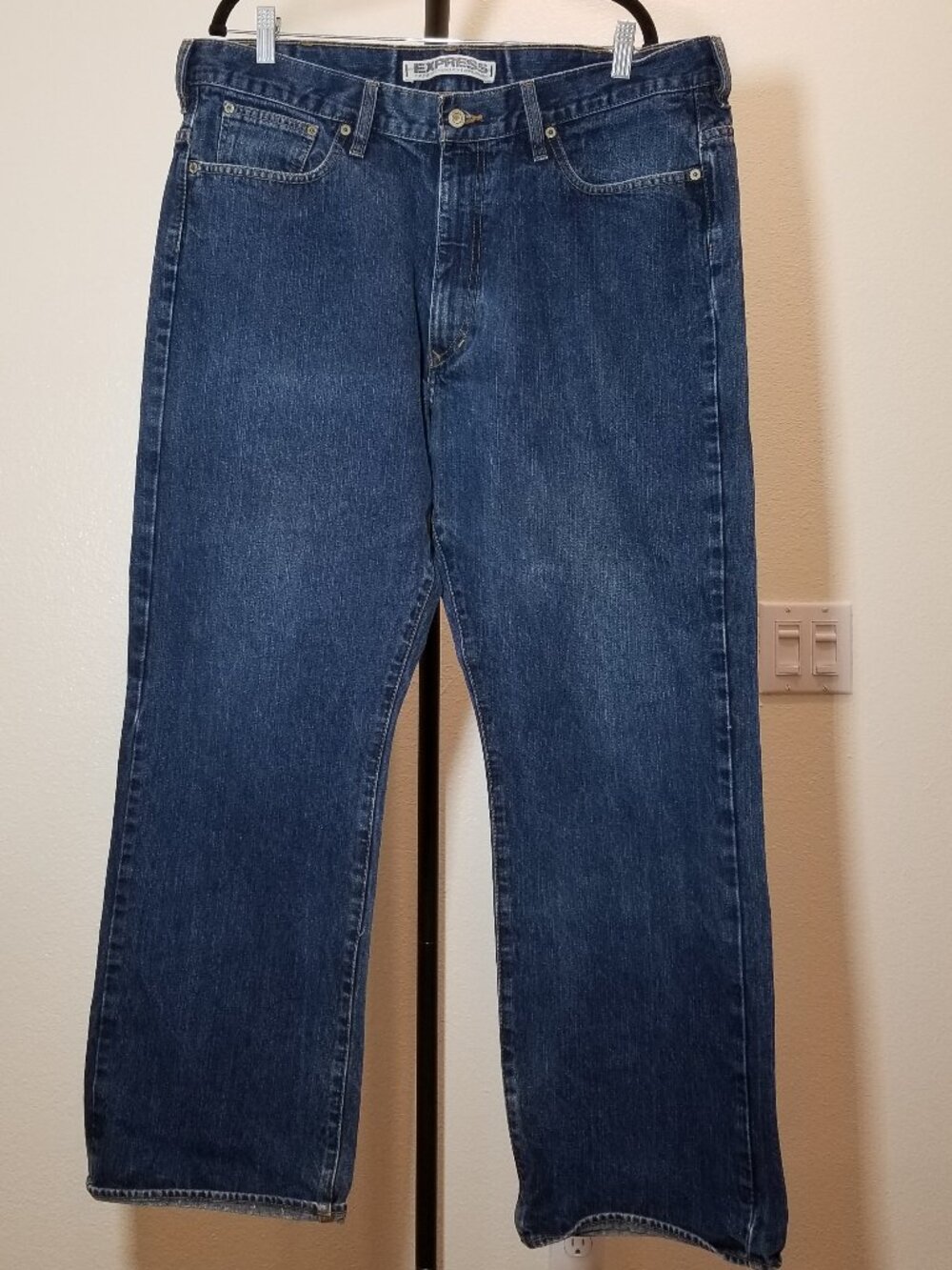 Express Precision Fit Jeans Mens 38X30 Wide Leg Blue Jeans Retro Y2K Streetwear